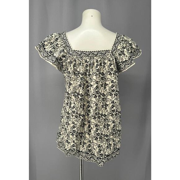 Max Studio Blouse Womens Medium Black White Floral Boho Peasant Cottagecore Folk - Picture 3 of 9